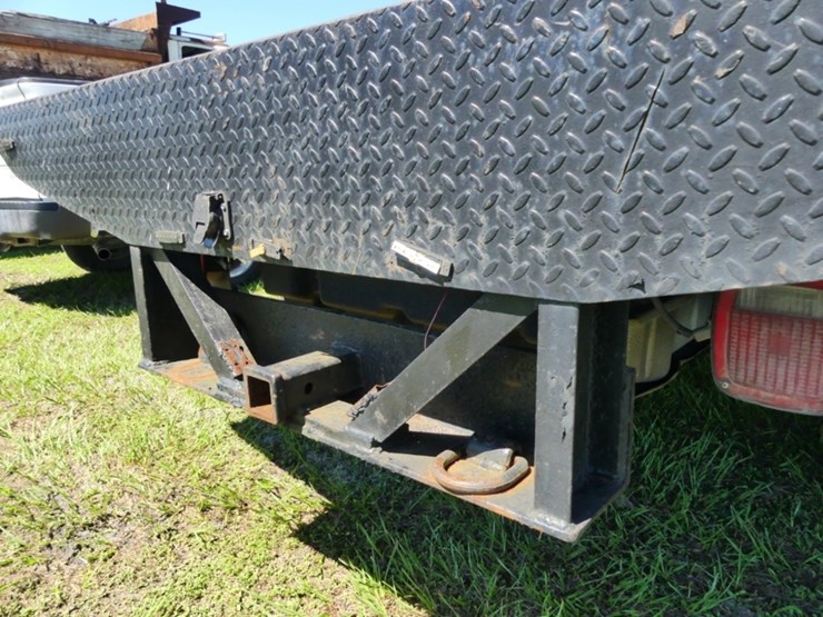 2005-ford-f550-xl-image-8