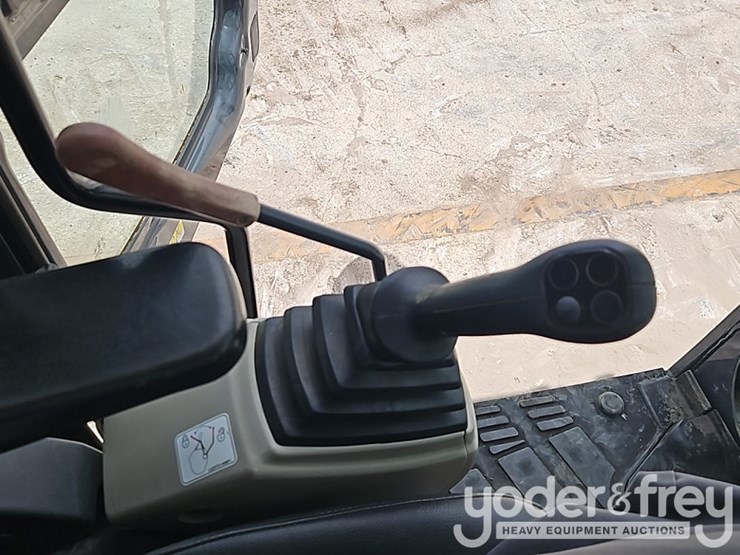 2018-kobelco-sk170-lc-10-image-39