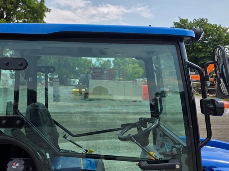 2021-new-holland-workmaster-25s-image-21