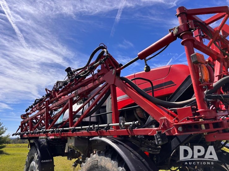 2019-case-ih-patriot-4440-image-89