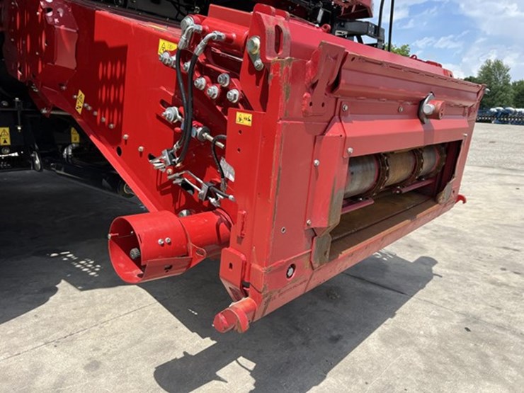 2023-case-ih-8250-image-18