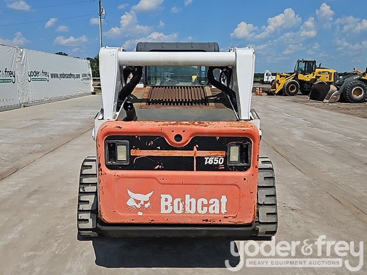 2016-bobcat-t650-image-22