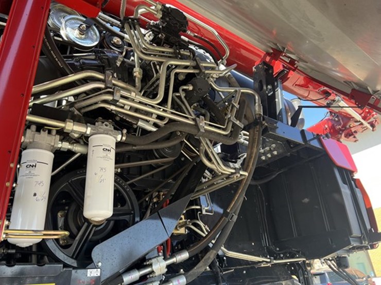 2022-case-ih-8250-image-28