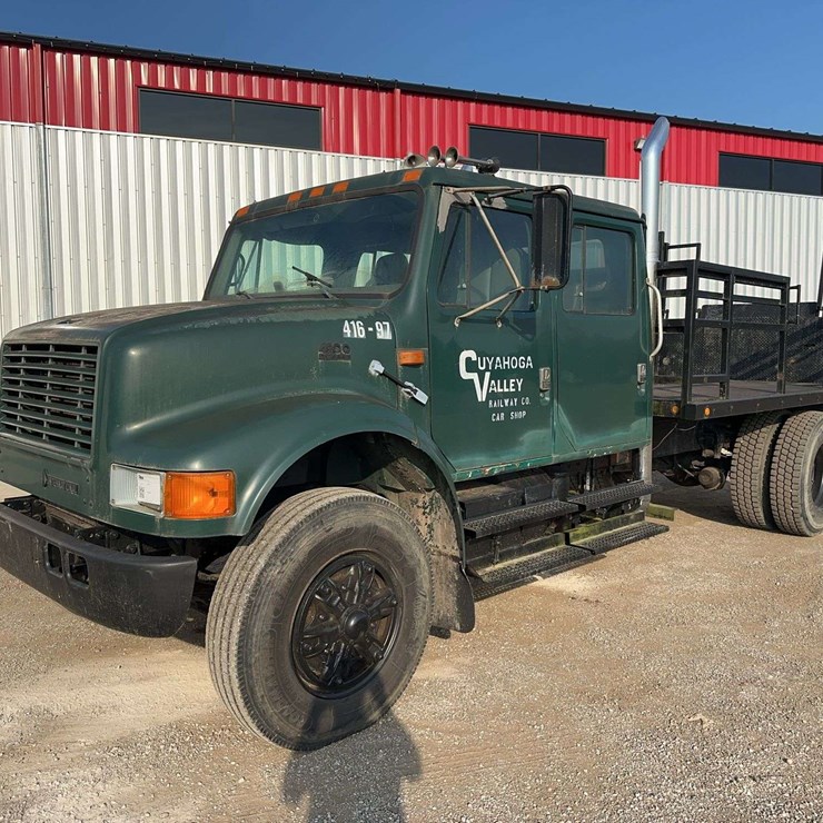 1998 INTERNATIONAL 4900