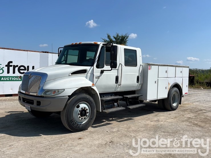 2003-international-durastar-4300-image-1