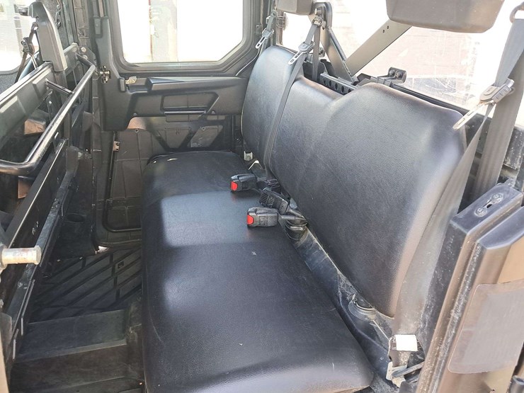 2018-polaris-ranger-crew-image-12