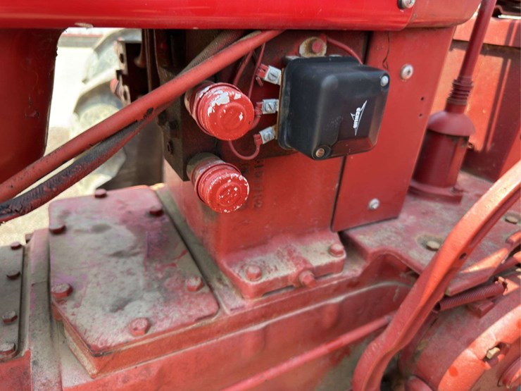 mccormick-farm-all-450-2wd-tractor-image-22