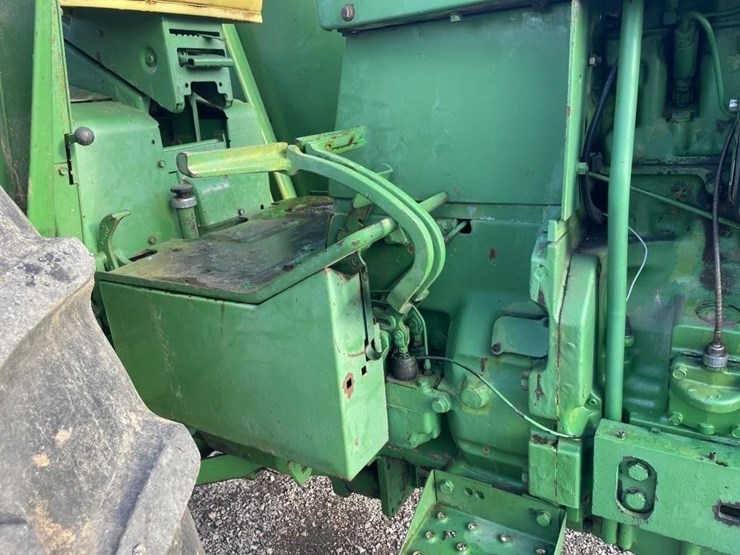 1972-john-deere-4320-image-10