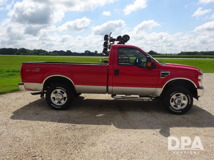 2010-ford-f250-xlt-image-13