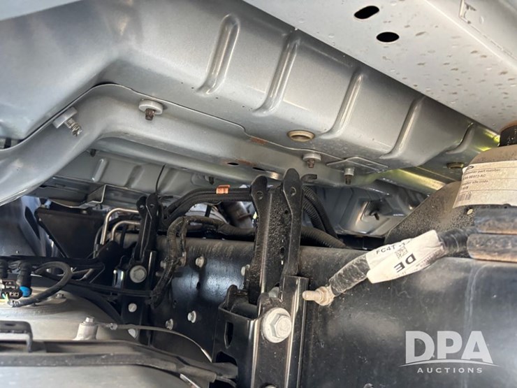 2023-ford-f650-image-37