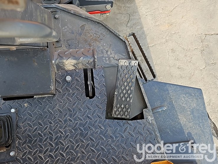 2017-terex-ta9-image-34