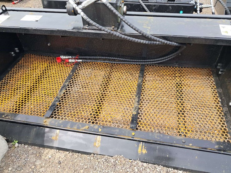 59"-screening-bucket-image-2