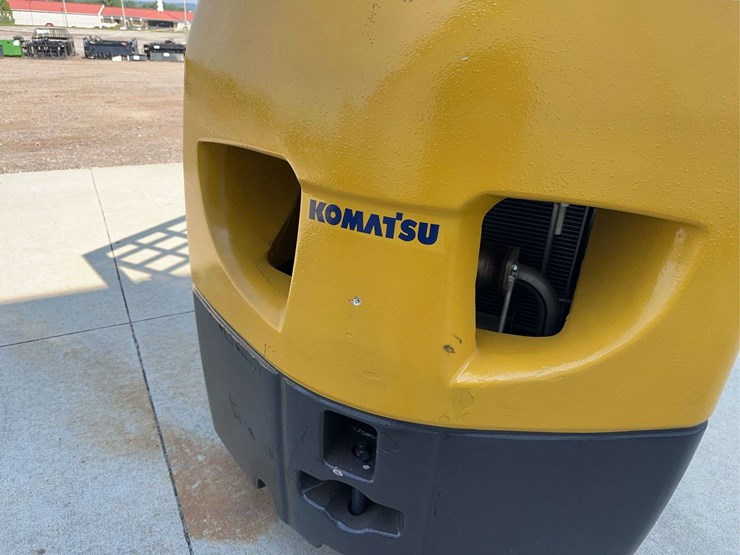 2018-komatsu-fg255t-16-forklift-image-10