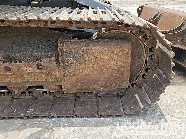 2018-case-cx145dsr-image-12