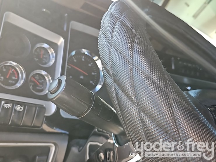 2007-kenworth-t600-image-51