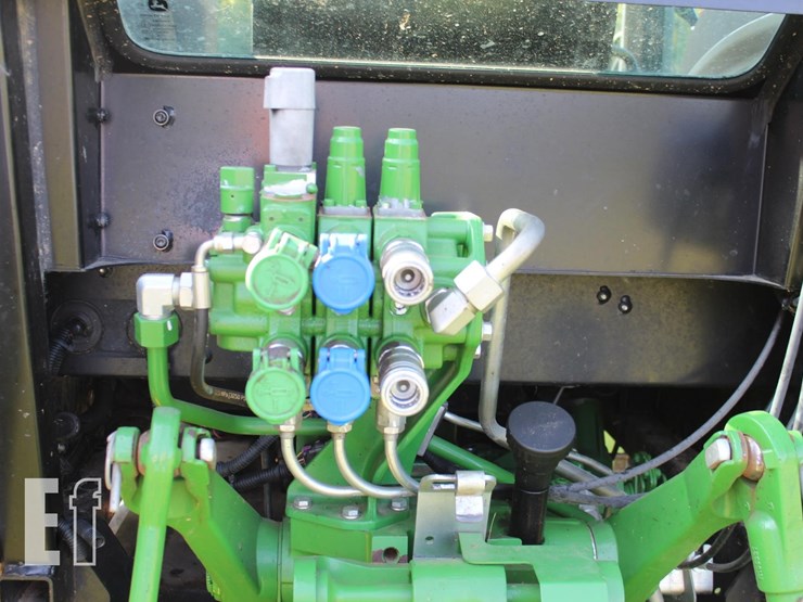 john-deere-5100e-image-5