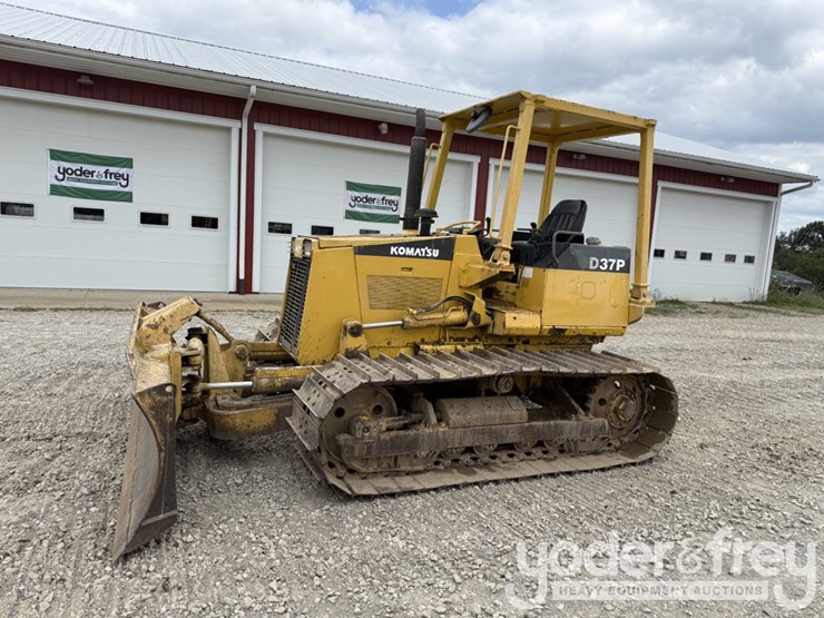 komatsu-d37p-5-image-1