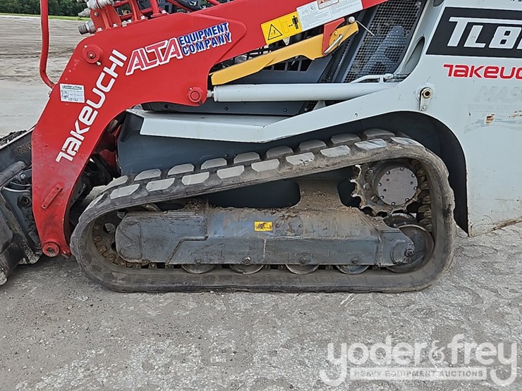 2021-takeuchi-tl8r2-image-16