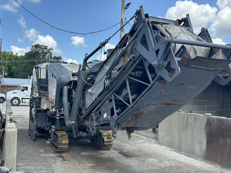 2018-wirtgen-w210i-image-27