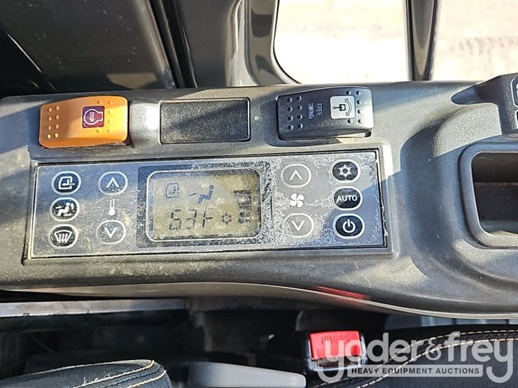 2018-case-cx210d-image-41