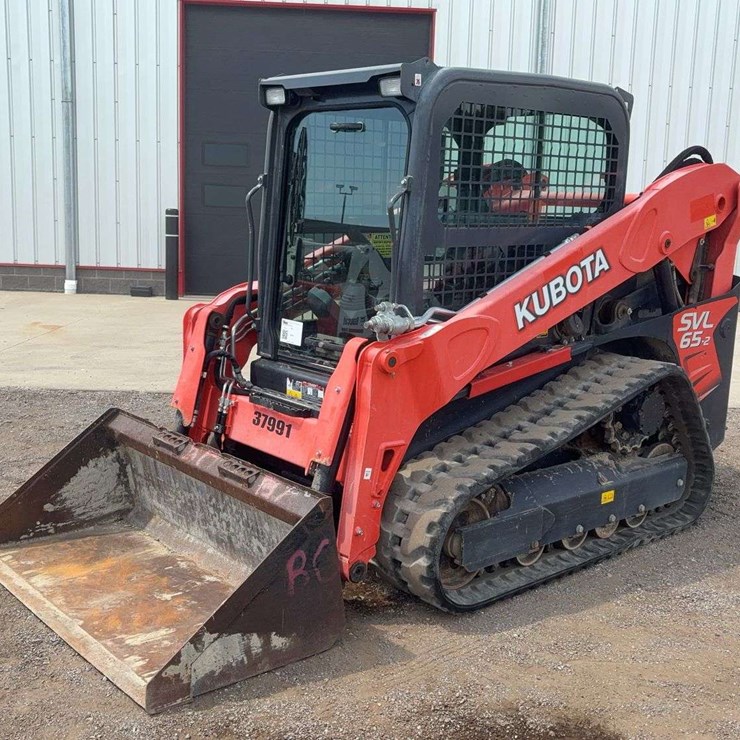 2019 KUBOTA SVL65-2