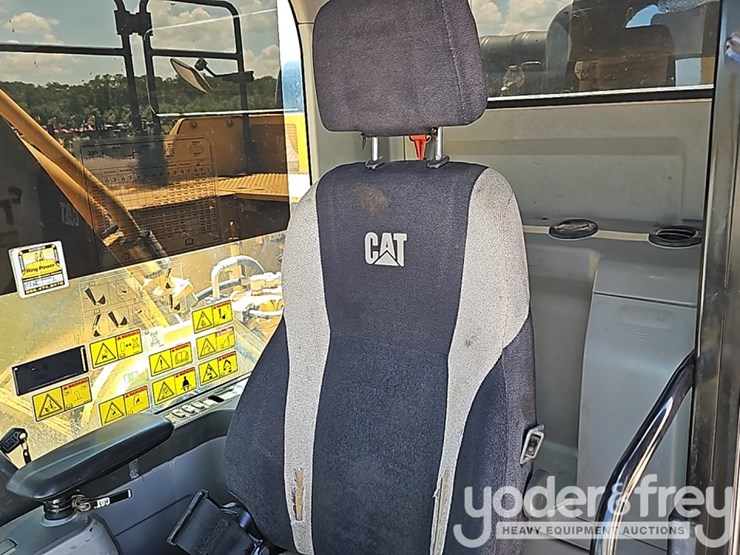 2017-caterpillar-336fl-image-41