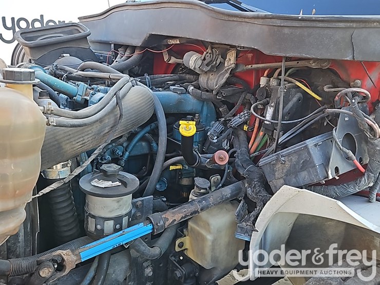 2006-international-durastar-4300-image-20