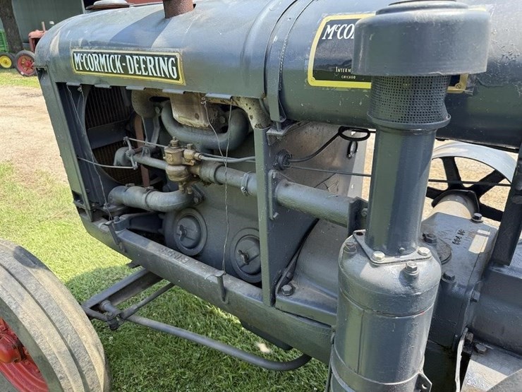 mccormick-deering-10-20-tractor-image-7