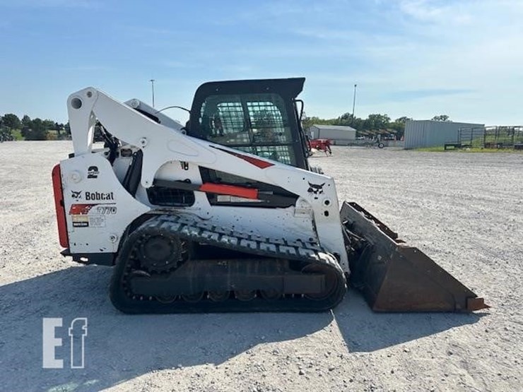 2021-bobcat-t770-image-6