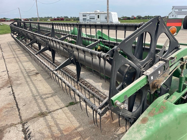 2011-john-deere-635f-image-8