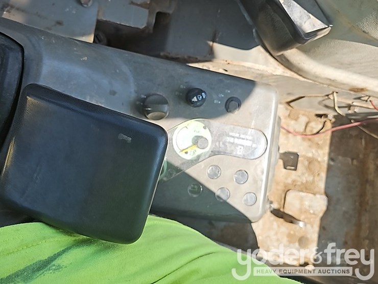 yanmar-vio55-image-33