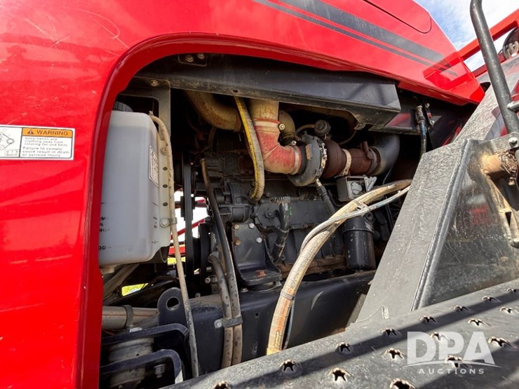 2019-case-ih-patriot-4440-image-50