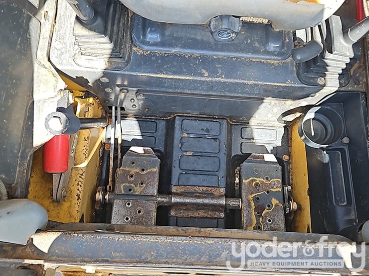 2018-new-holland-l228-image-20