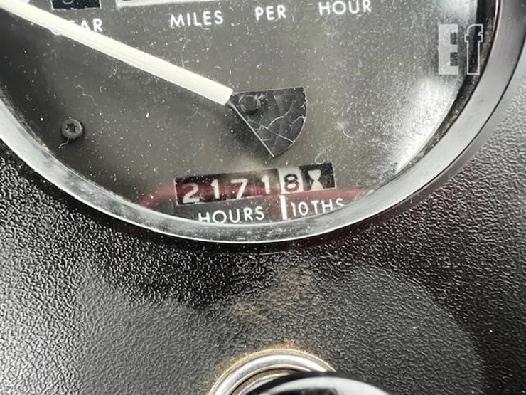 john-deere-4230-image-40