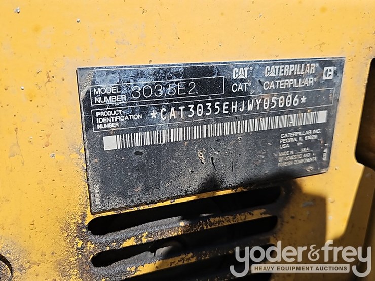 2019-caterpillar-303-image-41