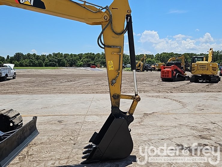 2014-caterpillar-308e2-cr-image-17