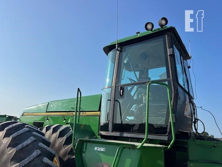 1996-john-deere-8870-image-30