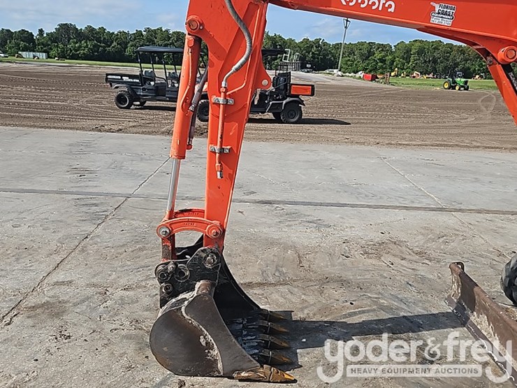 2021-kubota-kx71-3s-image-18