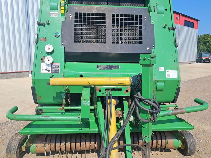 john-deere-854-image-13