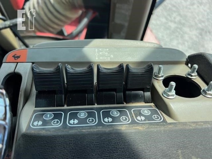 case-ih-steiger-450-quadtrac-image-62