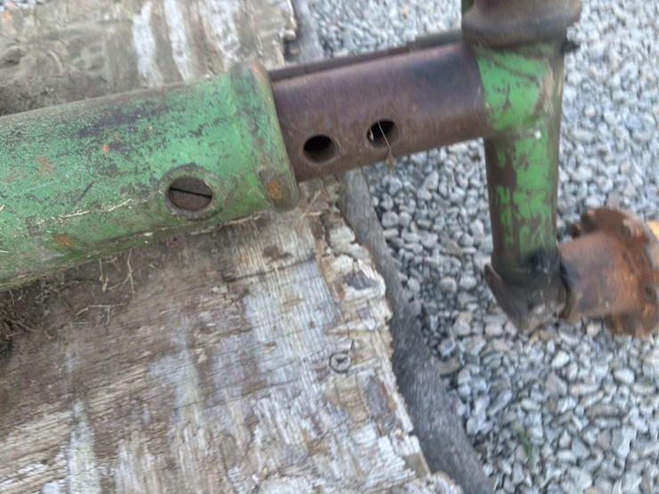 john-deere-model-b-image-16