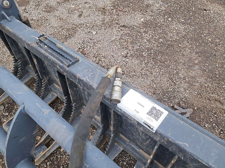 76"-grapple-bucket-image-5