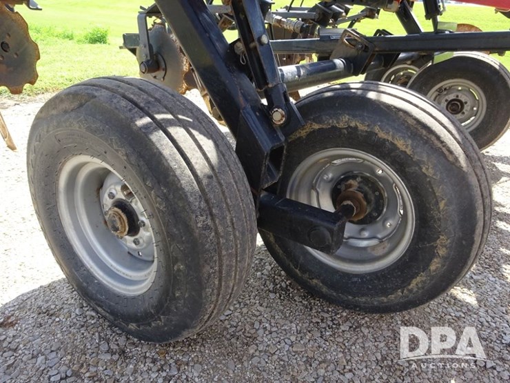 case-ih-5300-image-47