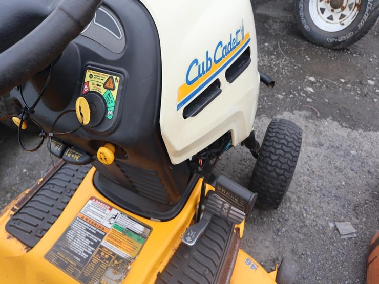 cub-cadet-lt1045-image-16