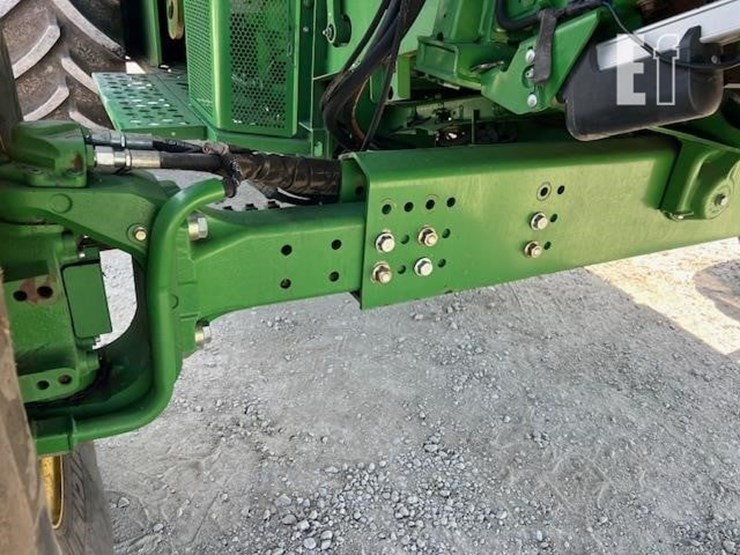 2014-john-deere-s670-image-47