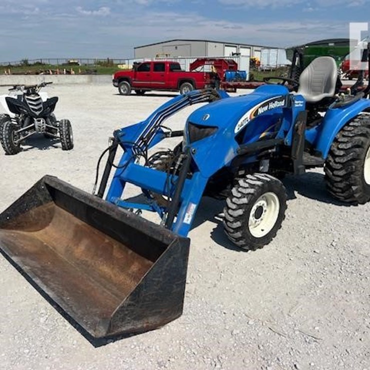 2008 NEW HOLLAND T2220