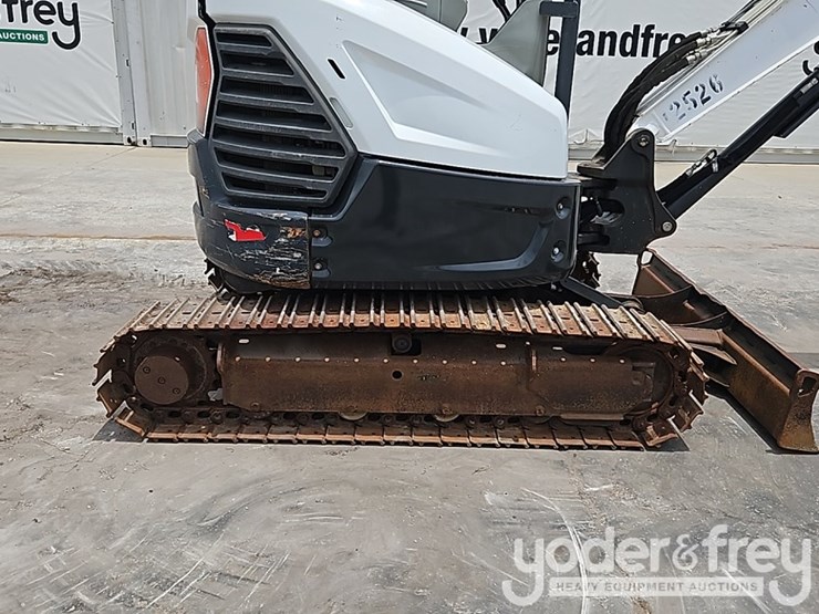 2019-bobcat-e35-image-8