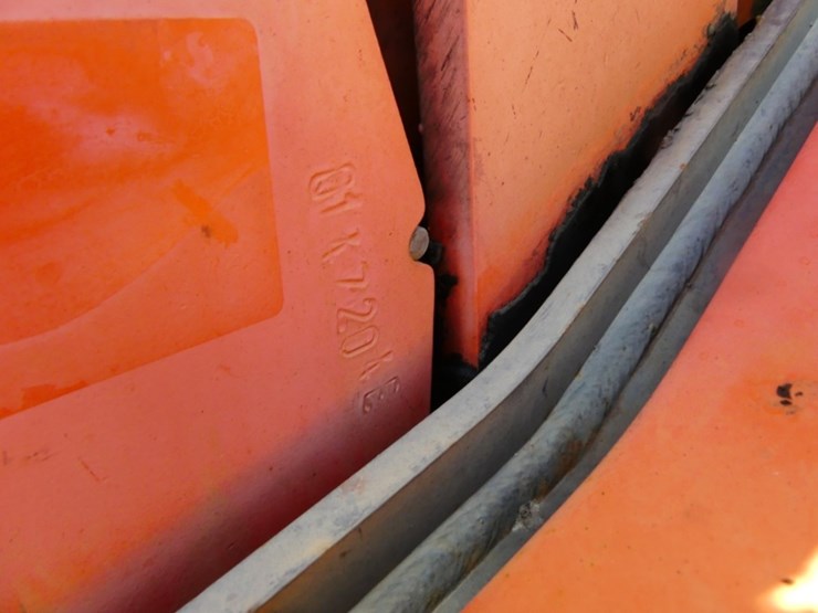 2015-kubota-svl75-2-image-16