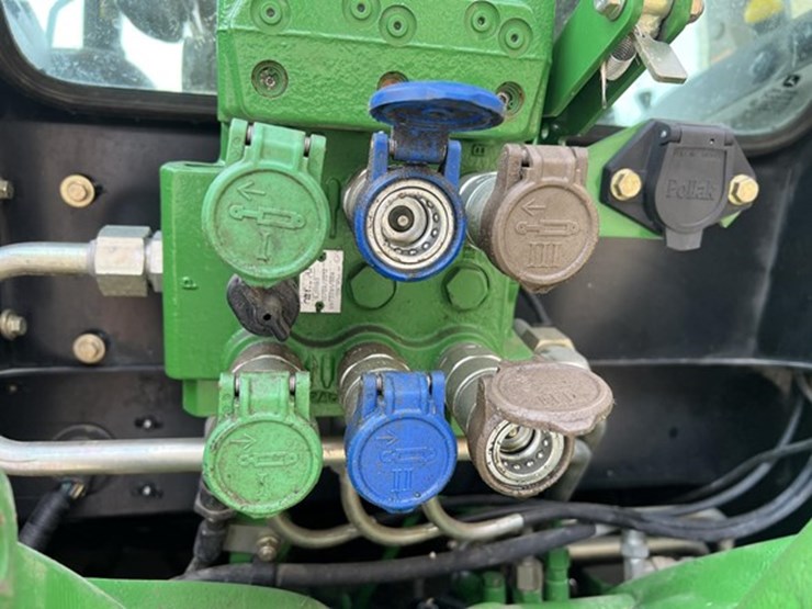 2012-john-deere-5115m-image-9