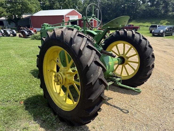 john-deere-a-image-6
